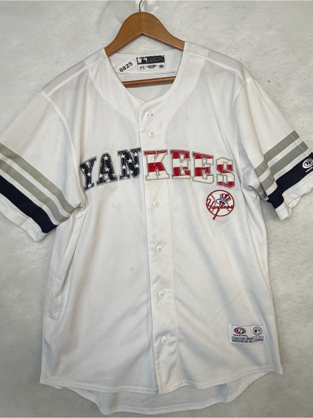 New York Yankees  MLB True Fan Series Stars & Stripes USA Jersey Size M 8825